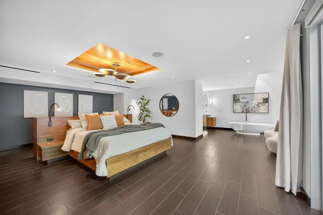 $3,400,000 | 3636 Fair Oaks Boulevard, Sacramento, CA 95864