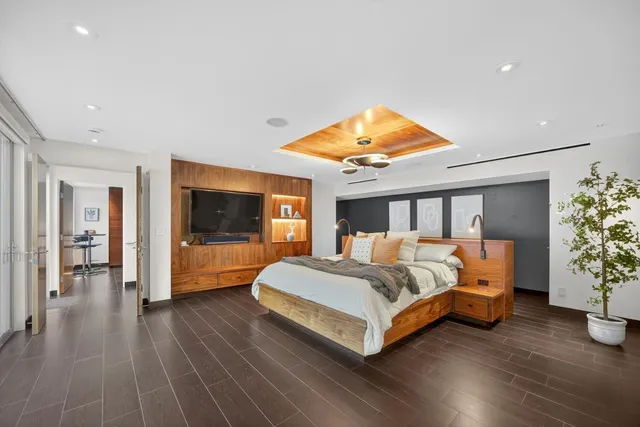 $3,400,000 | 3636 Fair Oaks Boulevard, Sacramento, CA 95864