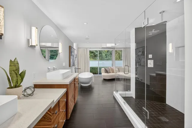 $3,400,000 | 3636 Fair Oaks Boulevard, Sacramento, CA 95864