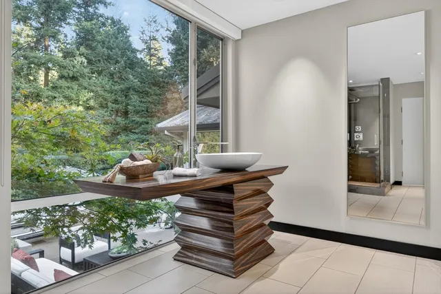 $3,400,000 | 3636 Fair Oaks Boulevard, Sacramento, CA 95864