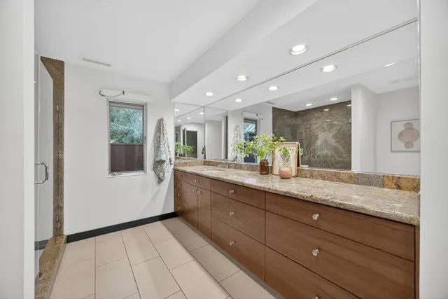 $3,400,000 | 3636 Fair Oaks Boulevard, Sacramento, CA 95864