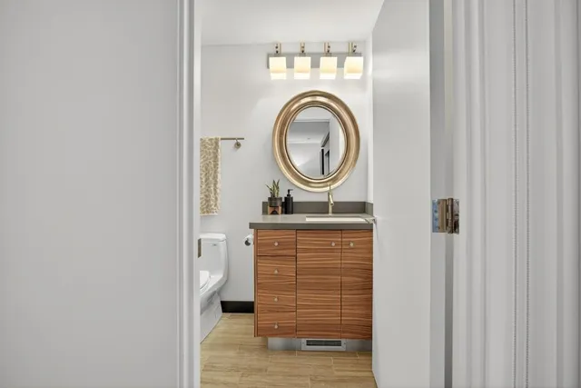 $3,400,000 | 3636 Fair Oaks Boulevard, Sacramento, CA 95864