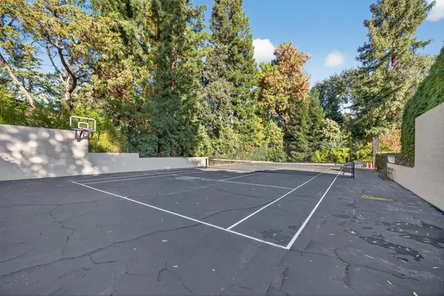$3,400,000 | 3636 Fair Oaks Boulevard, Sacramento, CA 95864