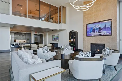 $749,999 | 600 12th Avenue South, Unit 640, Nashville, TN 37203