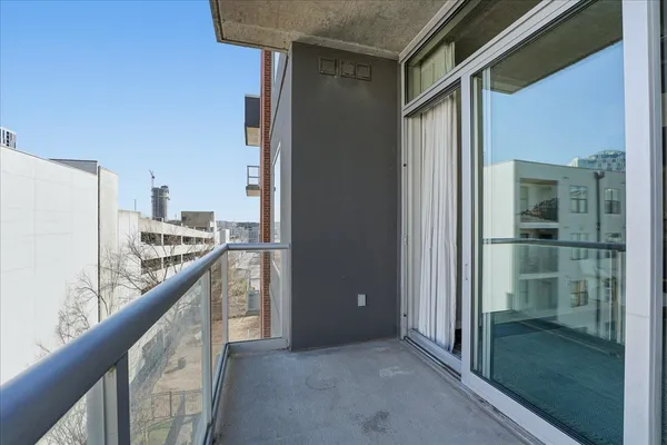 $749,999 | 600 12th Avenue South, Unit 640, Nashville, TN 37203