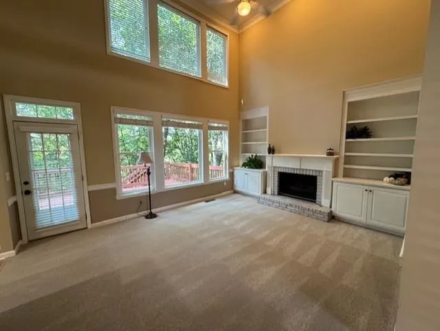 a view of empty room with front door