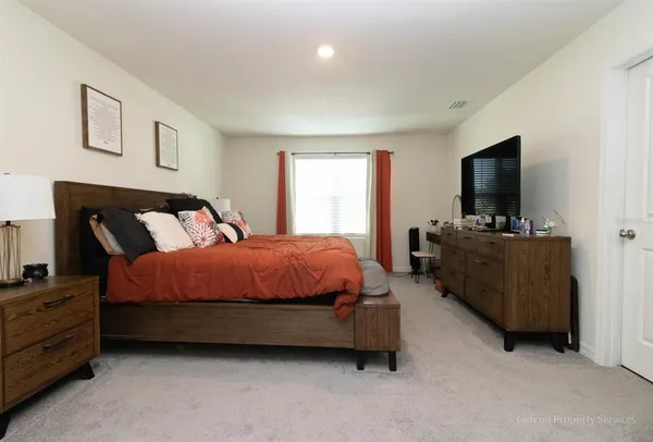 $2,995 | 16372 Northwest 190th Street, High Springs, FL 32643