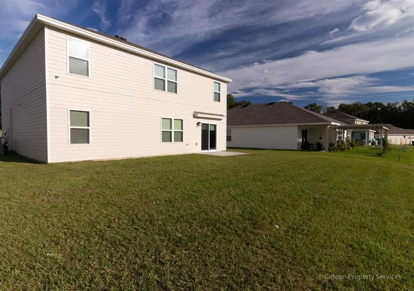 $2,995 | 16372 Northwest 190th Street, High Springs, FL 32643