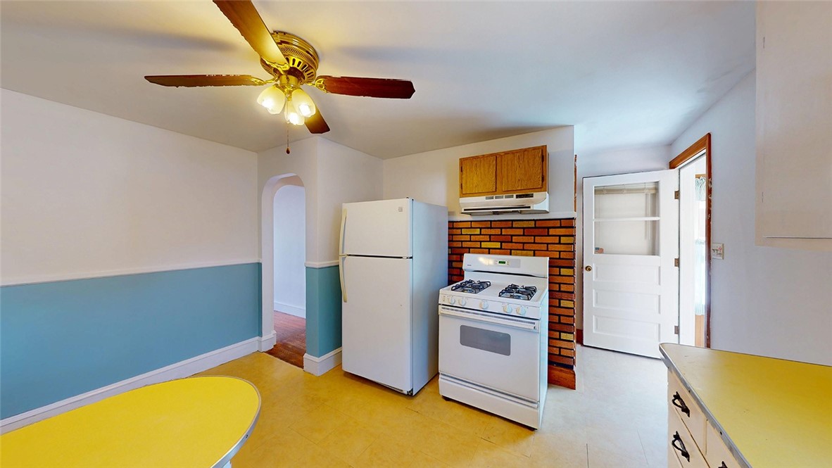 21 Benedict Street Pawtucket, RI 02861 - Photo 12 of 42