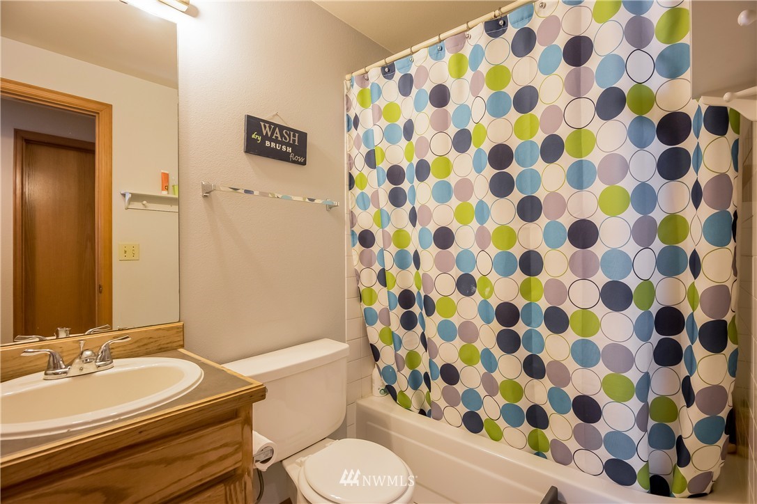 18207 Bellflower Road Bothell, WA 98012 - Photo 19 of 23