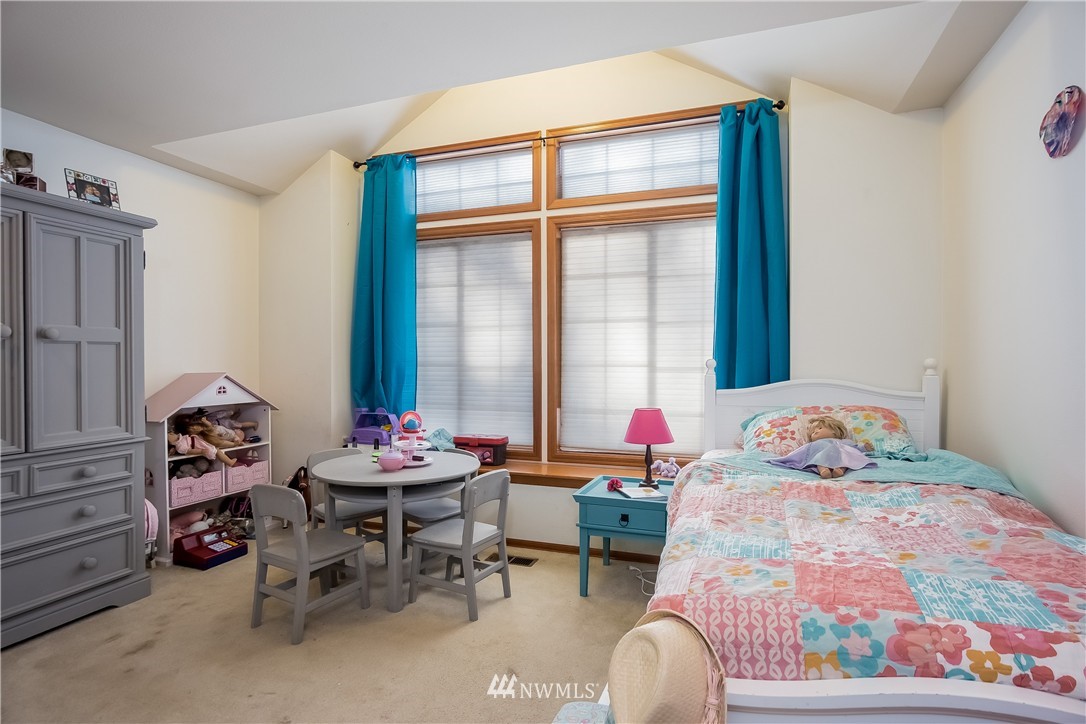 18207 Bellflower Road Bothell, WA 98012 - Photo 20 of 23