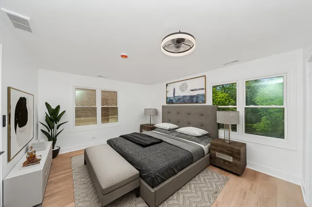 $879,000 | 1037 Dodge Avenue, Evanston, IL 60202