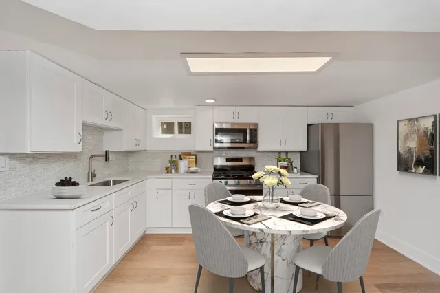 $879,000 | 1037 Dodge Avenue, Evanston, IL 60202