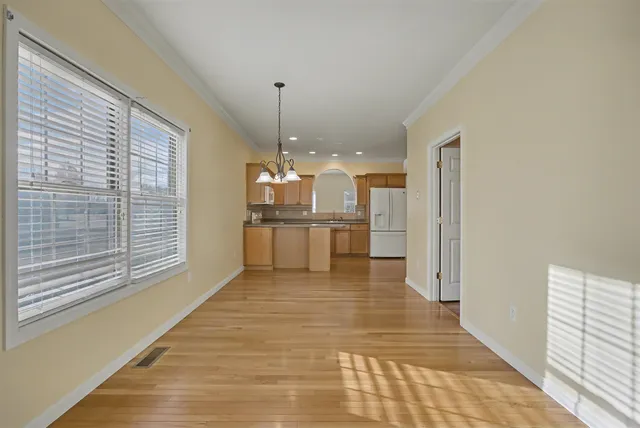 $500,000 | 1 Cobbler Court, Litchfield, NH 03052