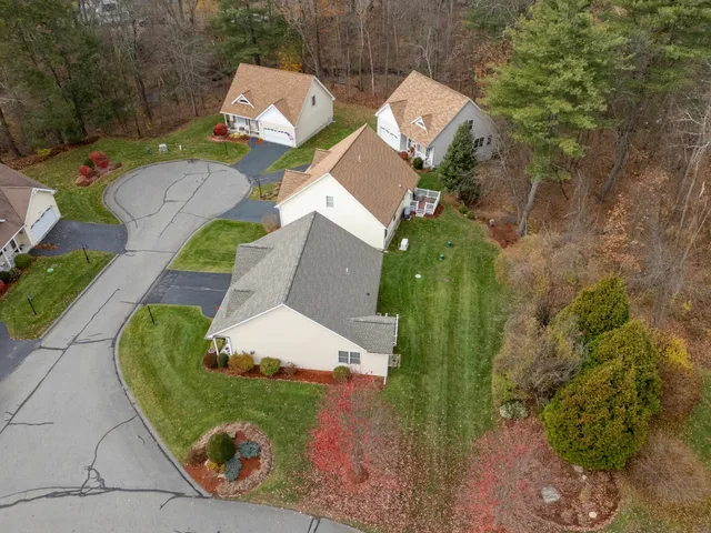 $500,000 | 1 Cobbler Court, Litchfield, NH 03052