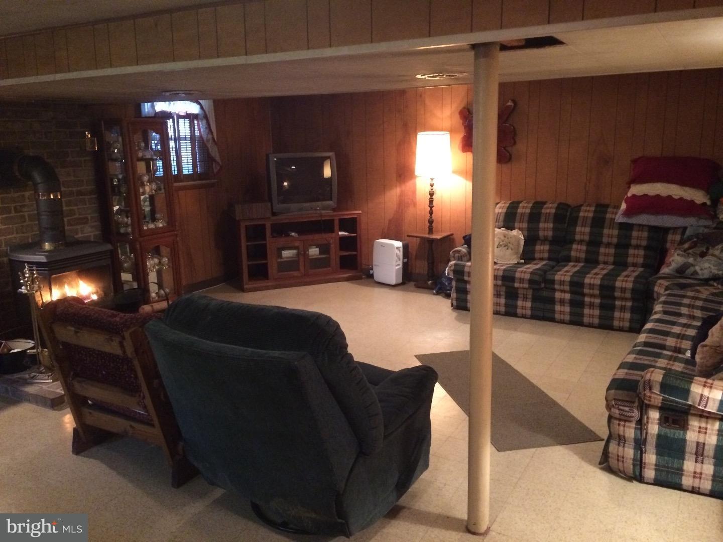 25 Hoover Road Lancaster, PA 17603 - Photo 12 of 14 Basement - Finished