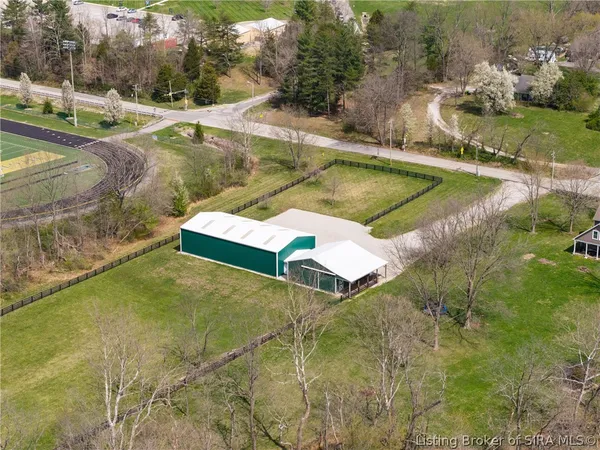 $597,000 | 3995 Edwardsville Galena Road, Georgetown, IN 47122