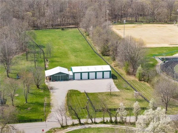 $597,000 | 3995 Edwardsville Galena Road, Georgetown, IN 47122