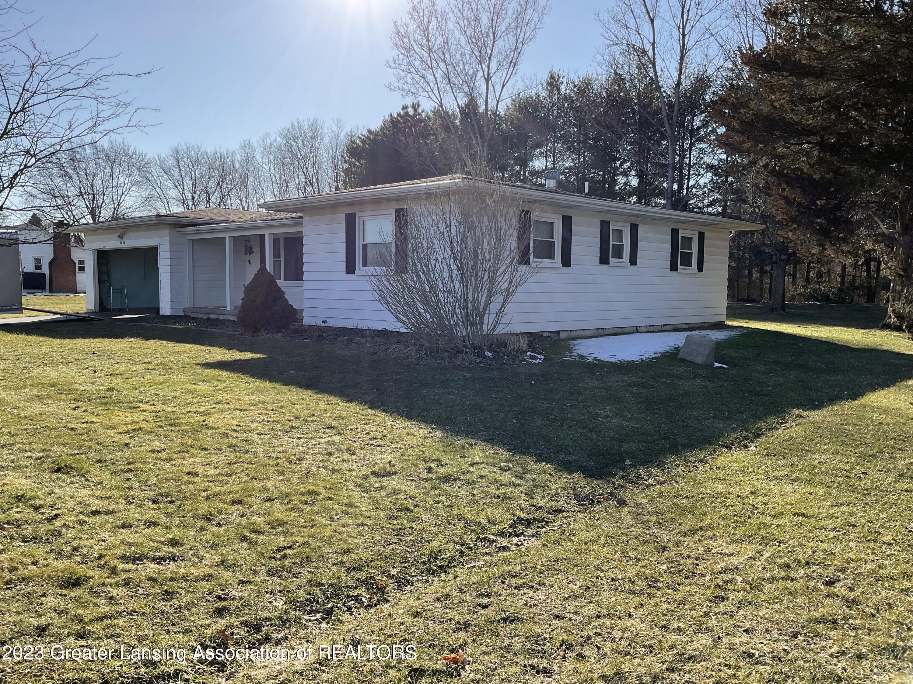9290 Marshall Road Olivet, MI 49076 - Photo 2 of 29 01E31982-CB17-4363-BB9F-7C73AFD72C9E