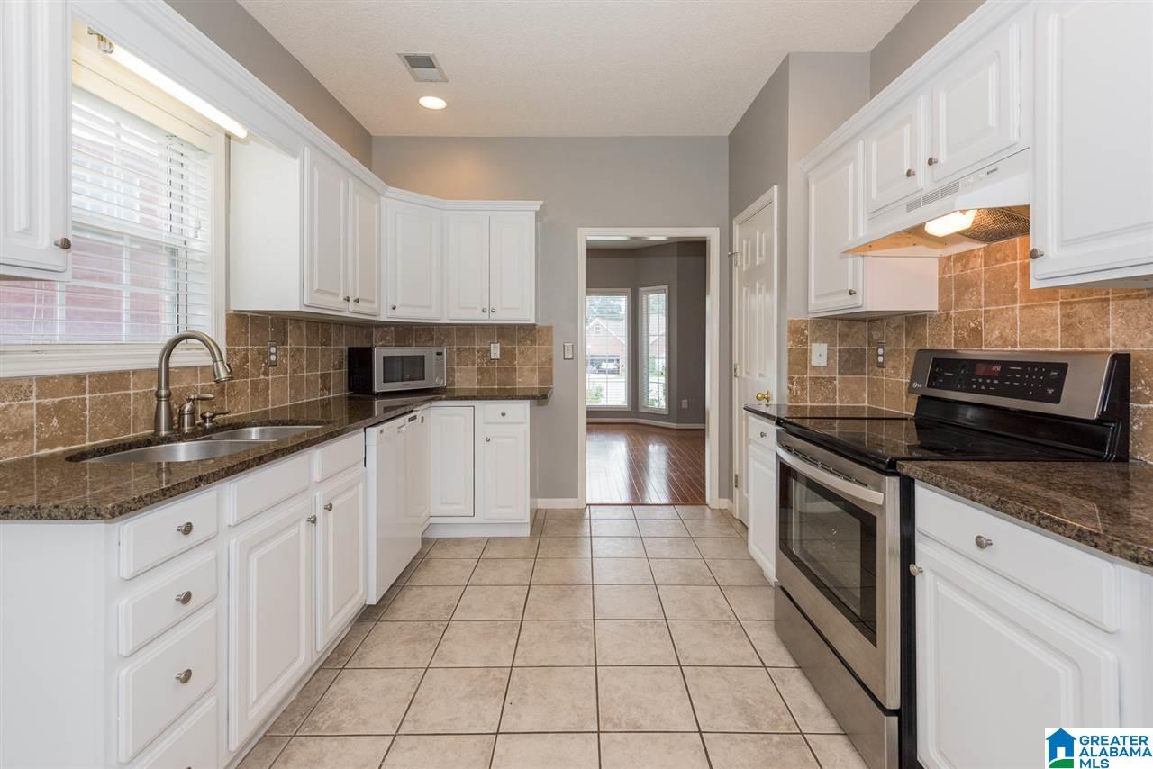 114 Aaron Parc Court Pelham, AL 35124 - Photo 7 of 32