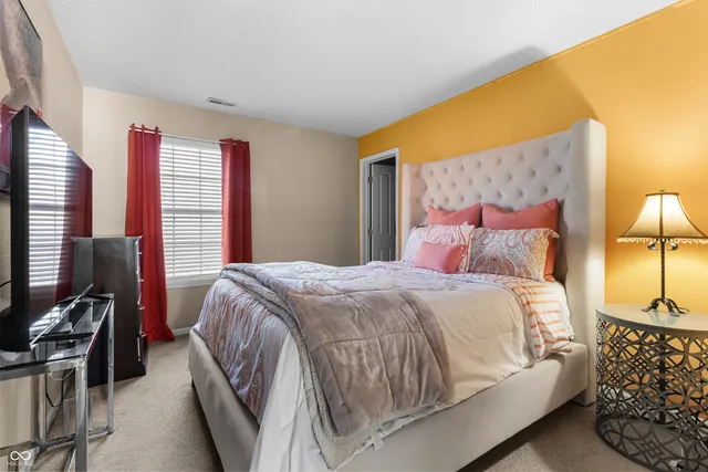 $325,000 | 1208 Rotherham Lane, Beech Grove, IN 46107