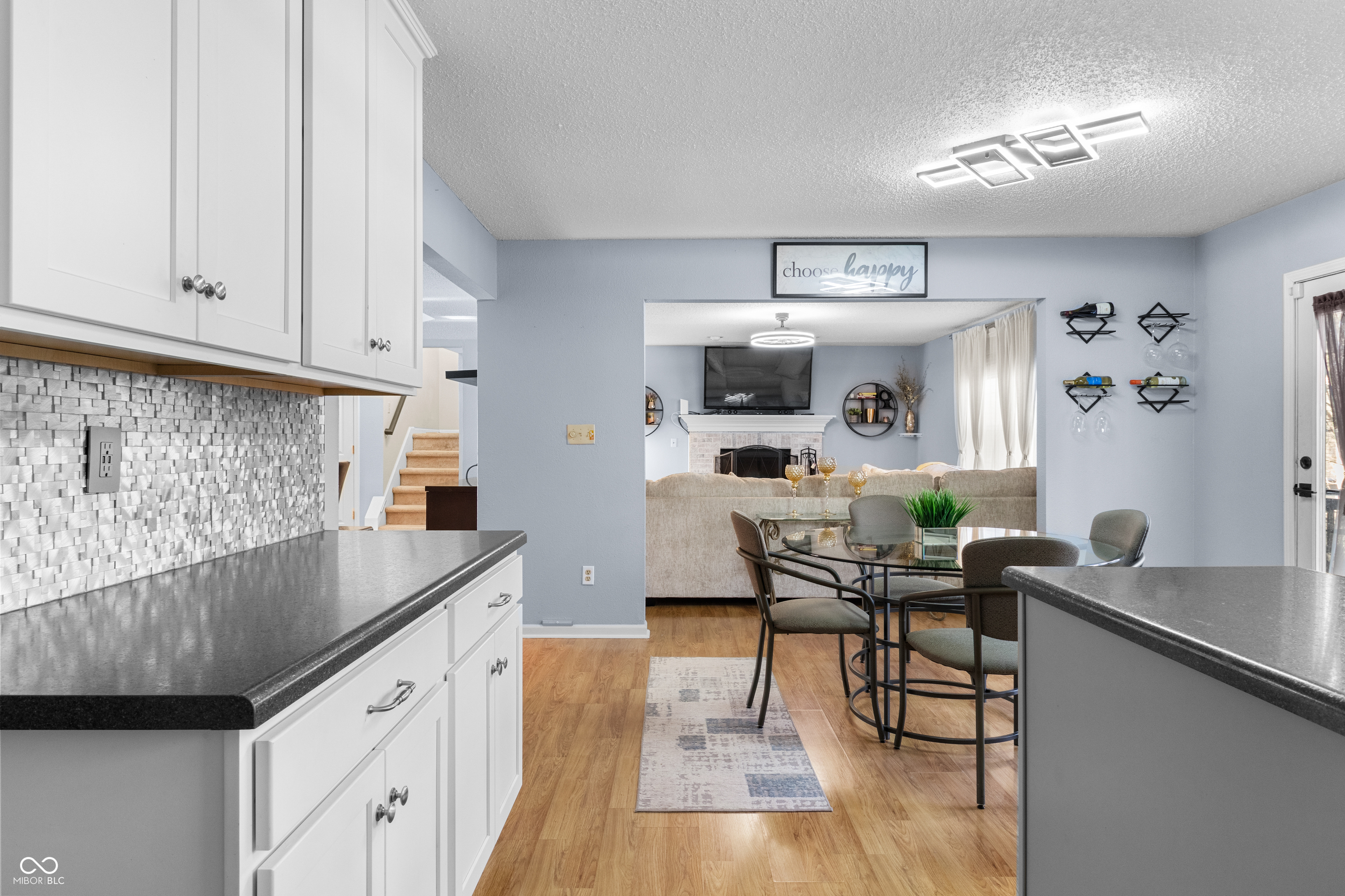 1208 Rotherham Lane Beech Grove, IN 46107 - Photo 6 of 31