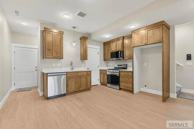 $1,260,000 | 2428 Virlow Street, Idaho Falls, ID 83401