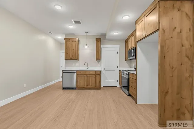 $1,260,000 | 2428 Virlow Street, Idaho Falls, ID 83401