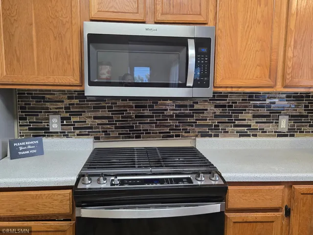 $2,700 | 614 19th Avenue South, Minneapolis, MN 55454