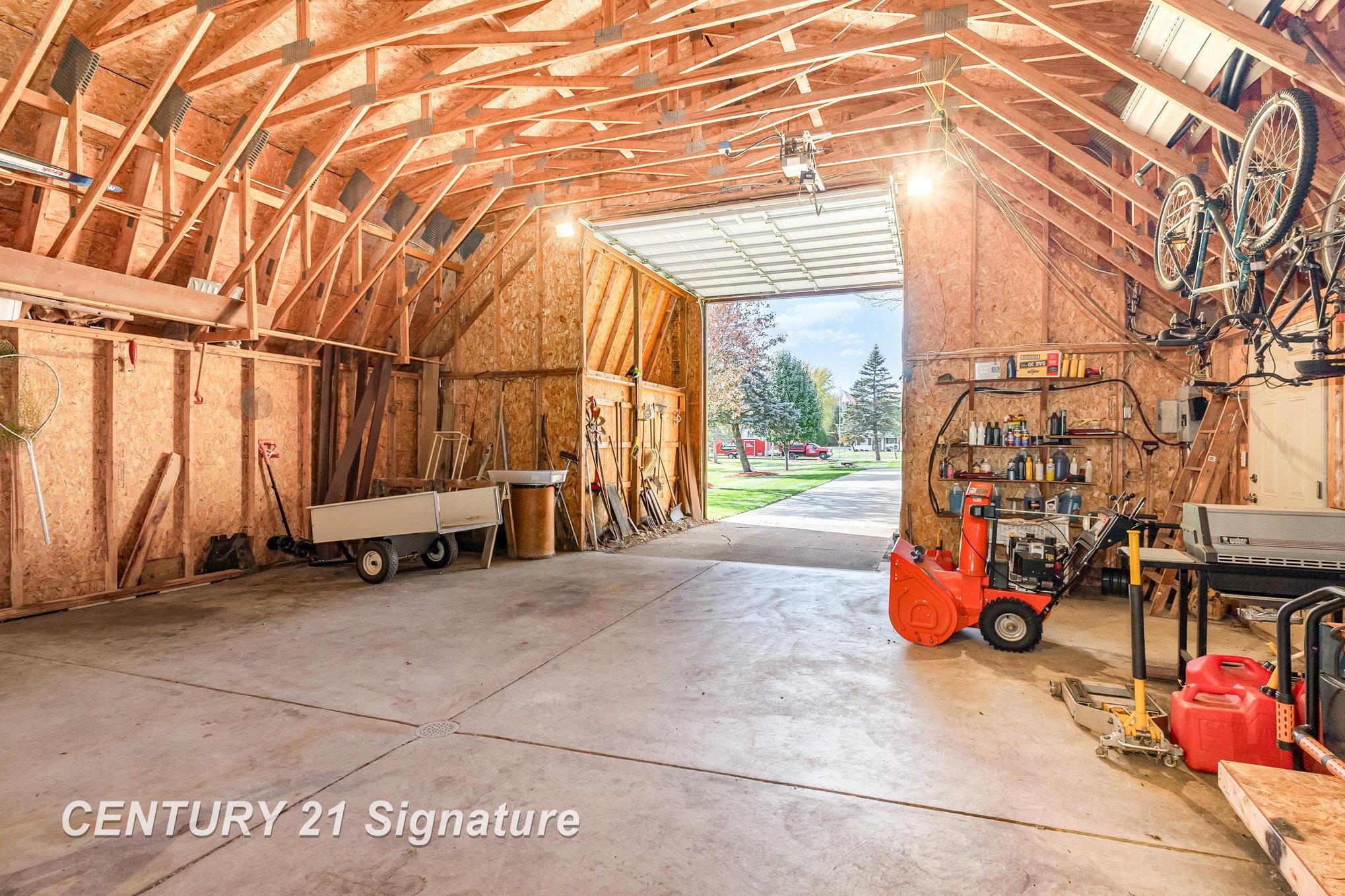 8440 North Gleaner Road Freeland, MI 48623 - Photo 44 of 52