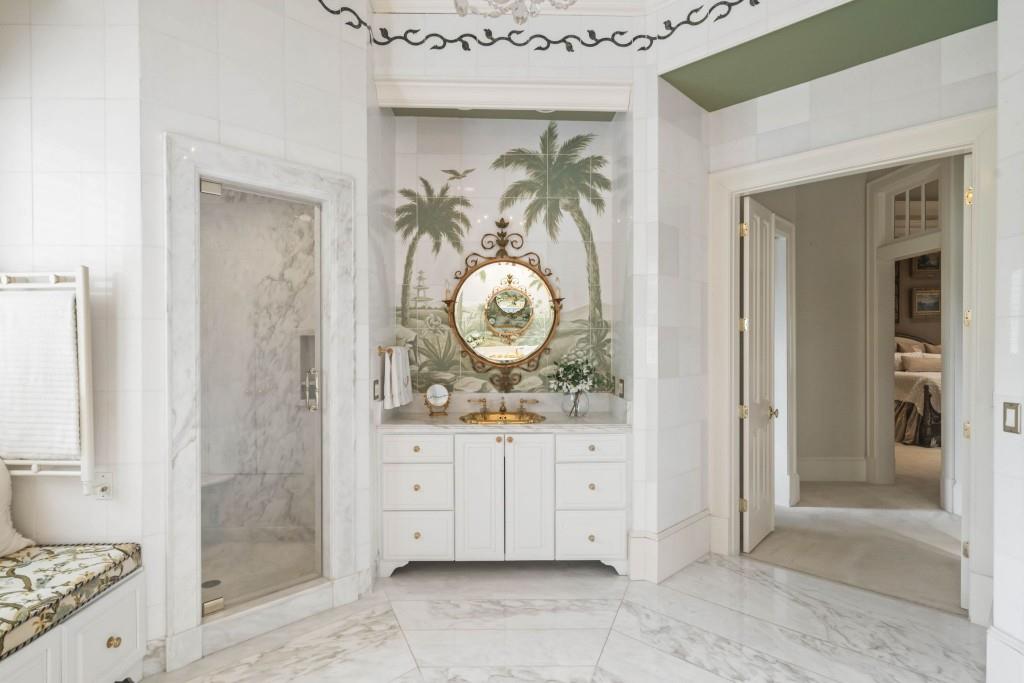 10955 Stroup Road Roswell, GA 30075 - Photo 38 of 73 a room with painting and a table