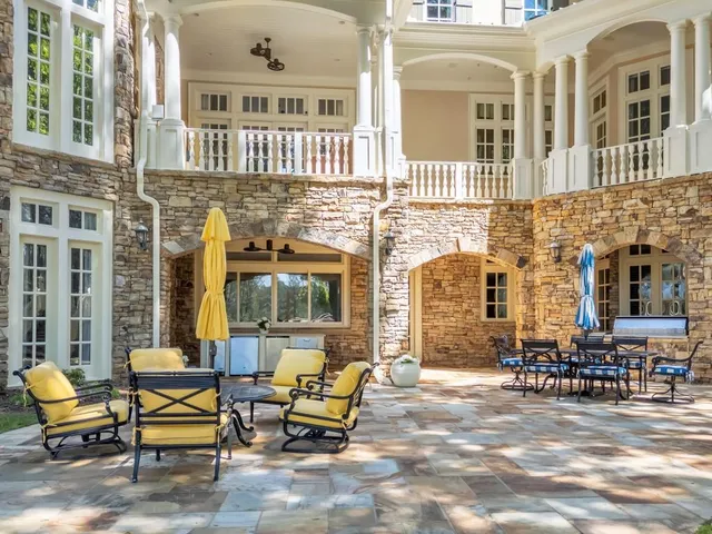 $6,550,000 | 10955 Stroup Road, Roswell, GA 30075
