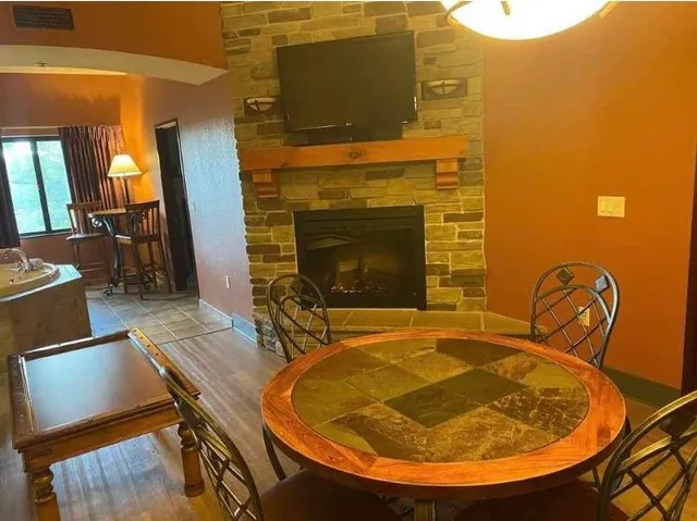 $244,500 | 2411 River, Unit 2653, Wisconsin Dells, WI 53965