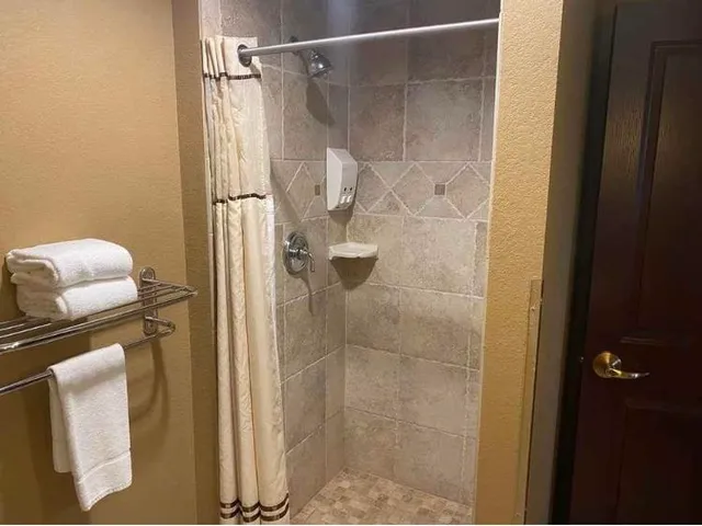 $244,500 | 2411 River, Unit 2653, Wisconsin Dells, WI 53965