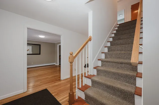 $625,000 | 135 Pepperidge Drive, Manchester, NH 03103