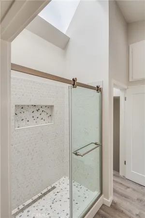 $6,800 | 36 Navy Street, Unit 8, Venice, CA 90291