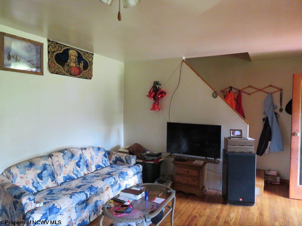 1371 Everson Road Buckhannon, WV 26201 - Photo 9 of 20 Gallery Image 9