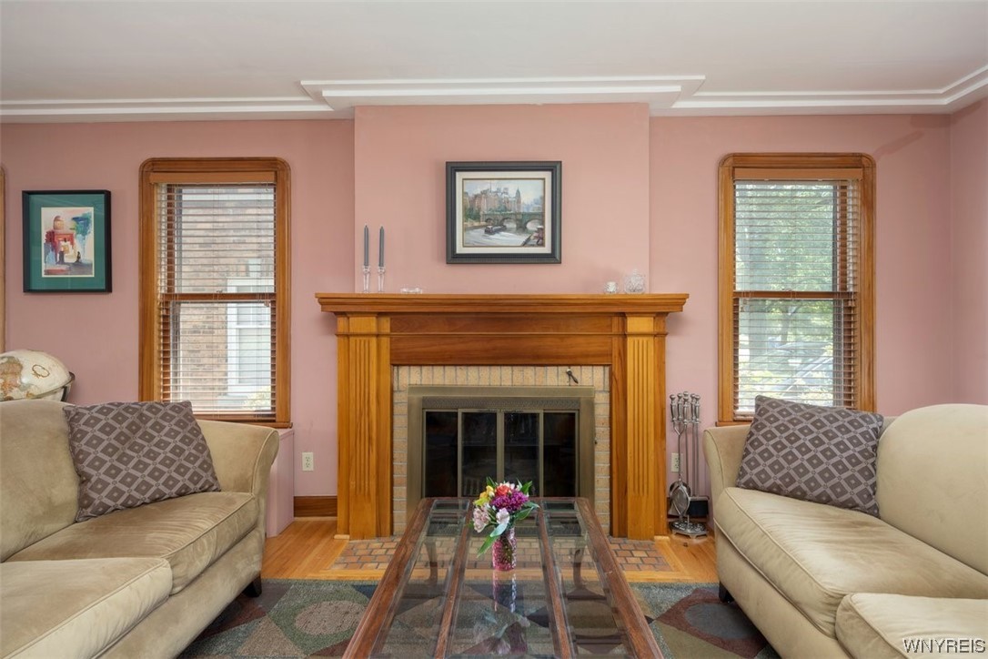 212 Brantwood Road Amherst, NY 14226 - Photo 2 of 21