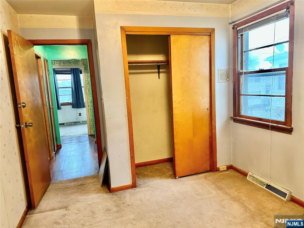 70 Orchard Street Garfield, NJ 07026 - Photo 15 of 18