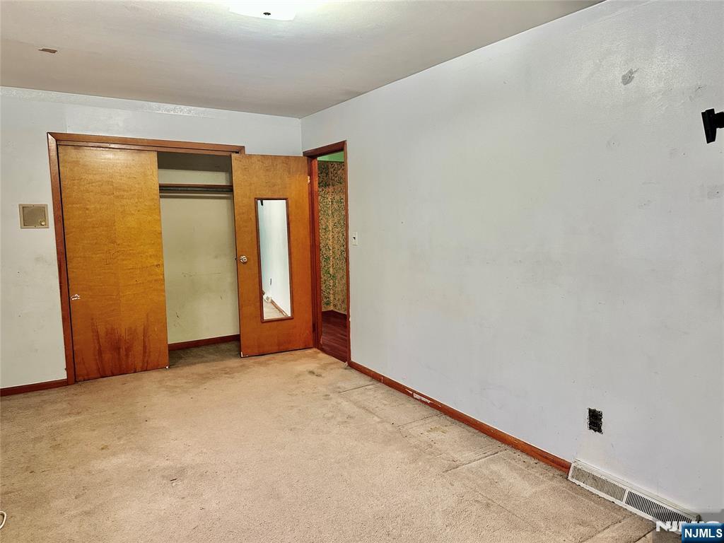 70 Orchard Street Garfield, NJ 07026 - Photo 16 of 18