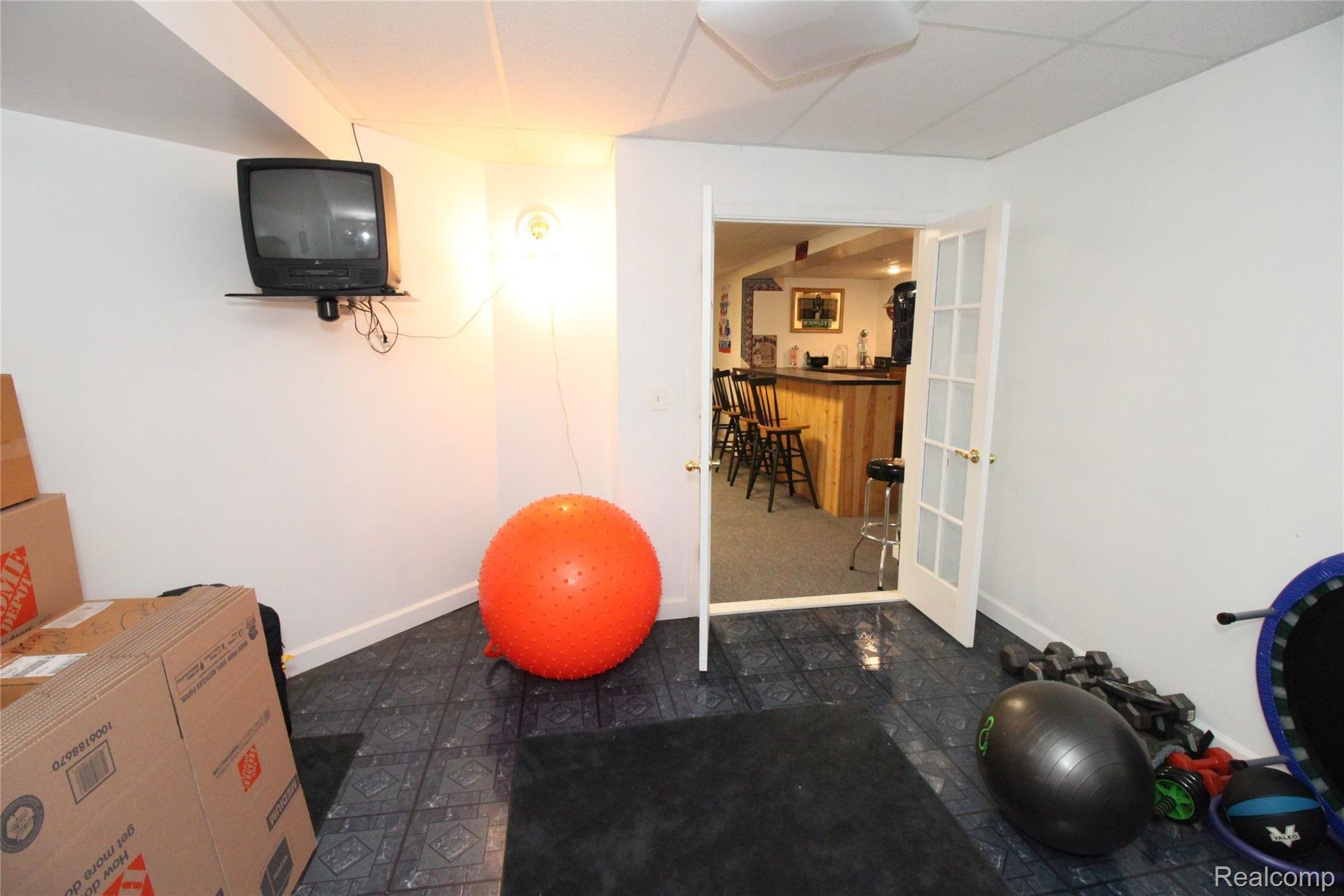34403 Gillies New Baltimore, MI 48047 - Photo 57 of 59 IMG_5713.JPG