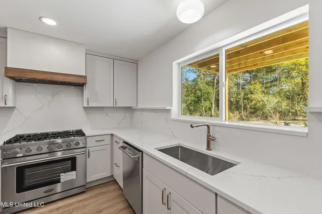 $350,000 | 446 Liberty Road, Picayune, MS 39466