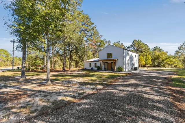$350,000 | 446 Liberty Road, Picayune, MS 39466