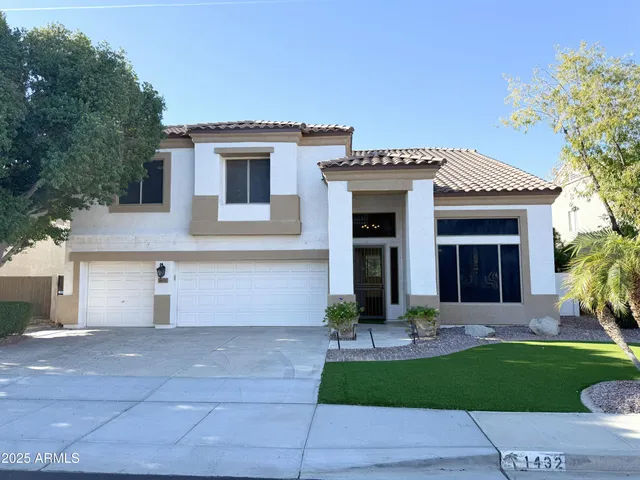 $3,495 | 1432 South Apache Drive, Chandler, AZ 85286