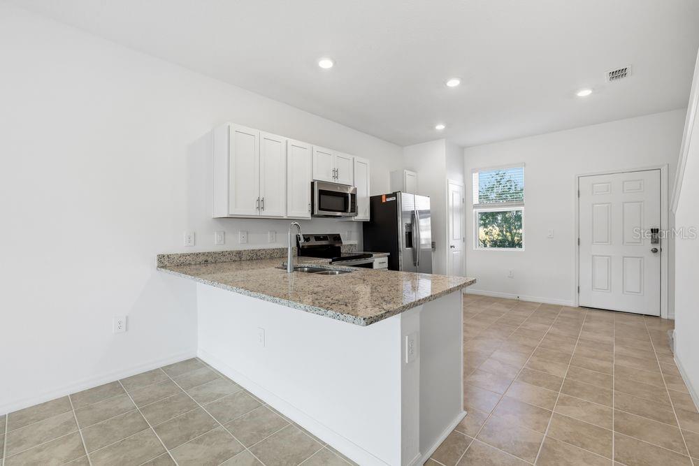 13231 Forge Avenue Parrish, FL 34219 - Photo 4 of 40