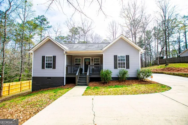 $285,000 | 212 Hillcrest Road, Heflin, AL 36264