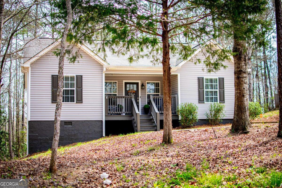 212 Hillcrest Road Heflin, AL 36264 - Photo 2 of 50