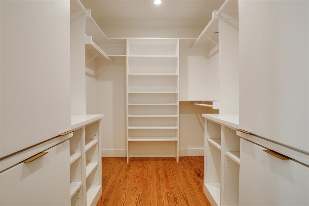 406 South Ravinia Drive Dallas, TX 75211 - Photo 21 of 37