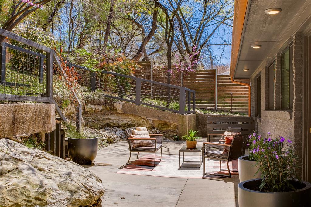 406 South Ravinia Drive Dallas, TX 75211 - Photo 34 of 37