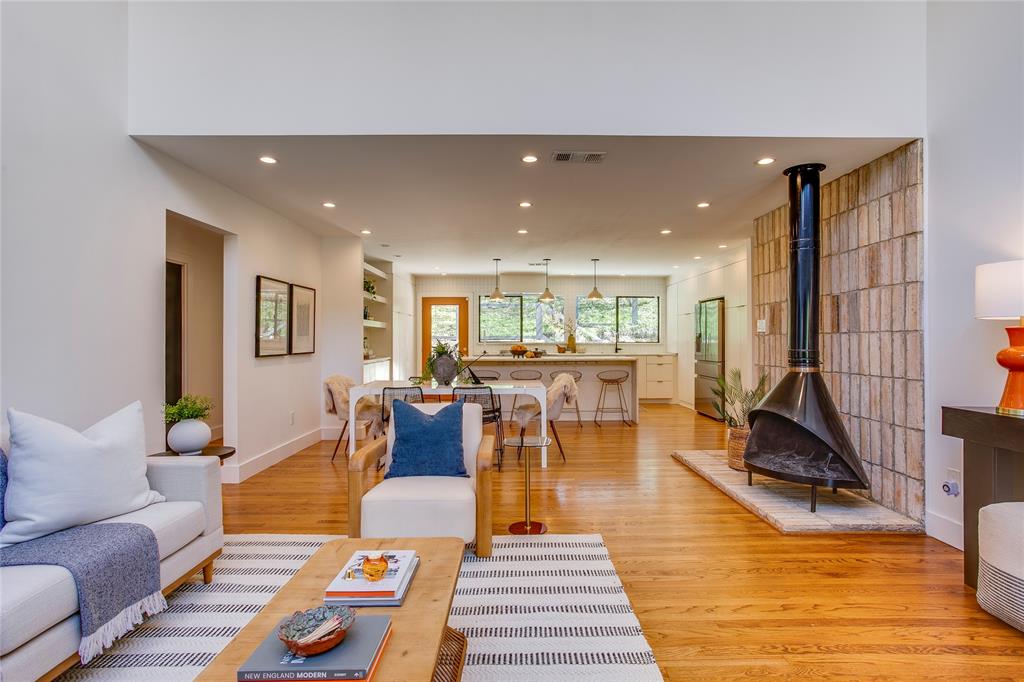 406 South Ravinia Drive Dallas, TX 75211 - Photo 7 of 37